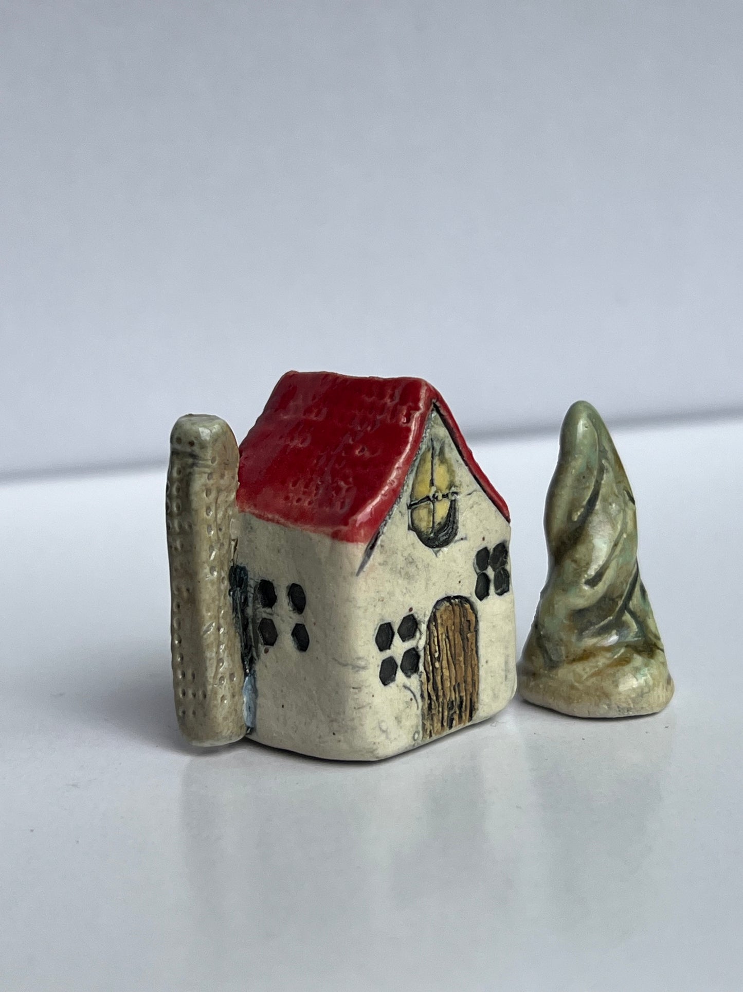 Ceramic House - Red Roof Collection with Tree