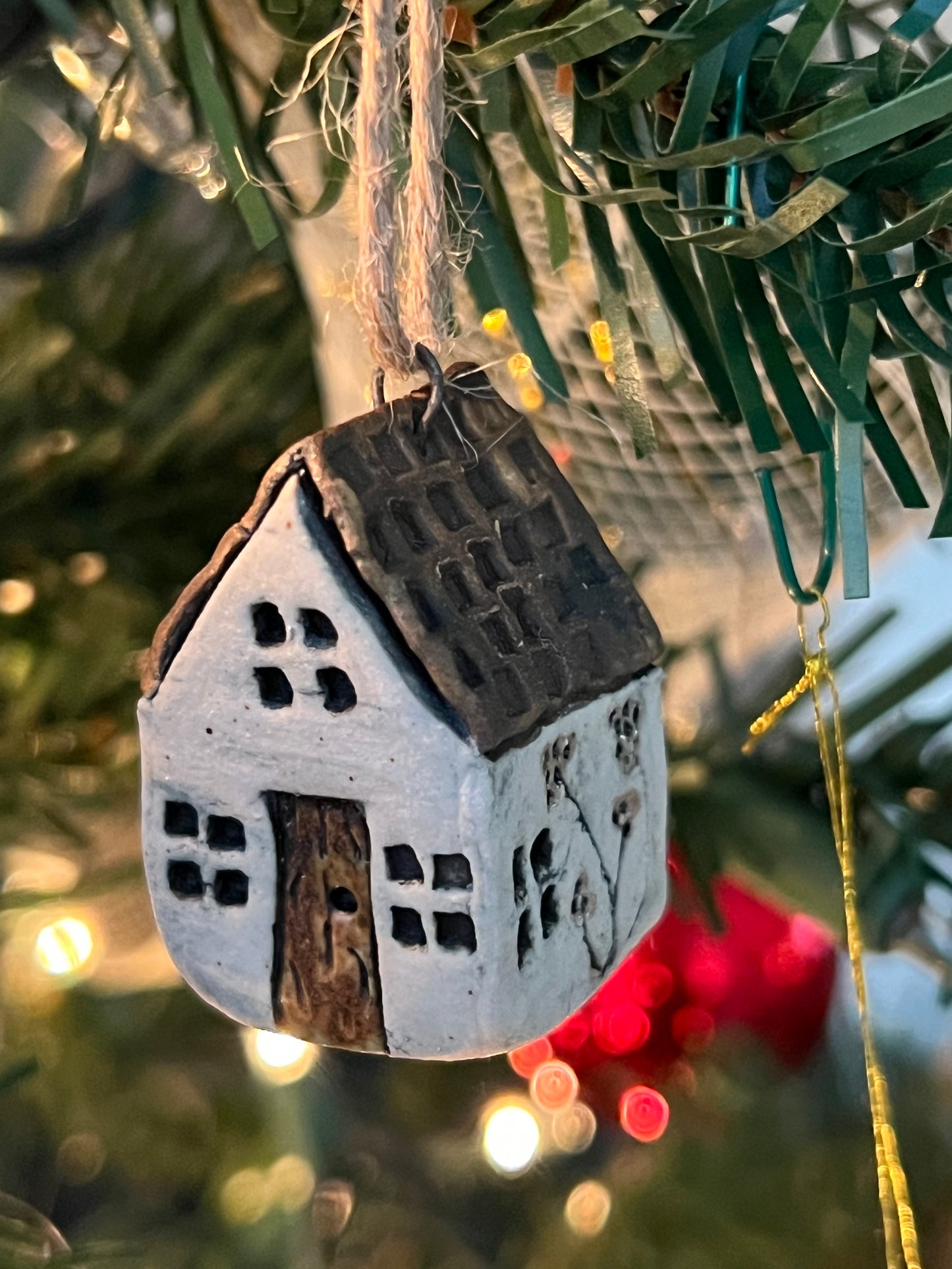 Ceramic House ORNAMENT-  the Pittenweem Collection